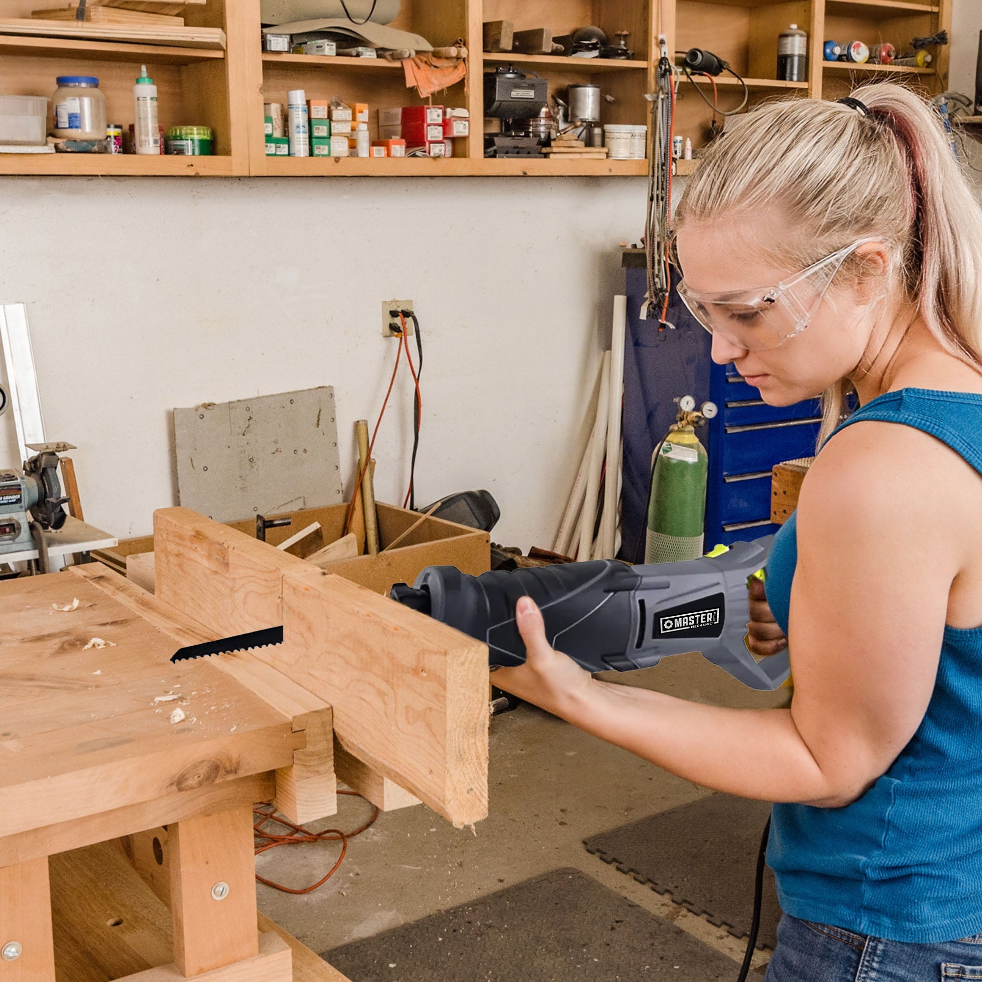 Master Mechanic Reciprocating Saw, 7-Amp Motor Toolless Blade Change, 0-2800 SPM - VMInnovations