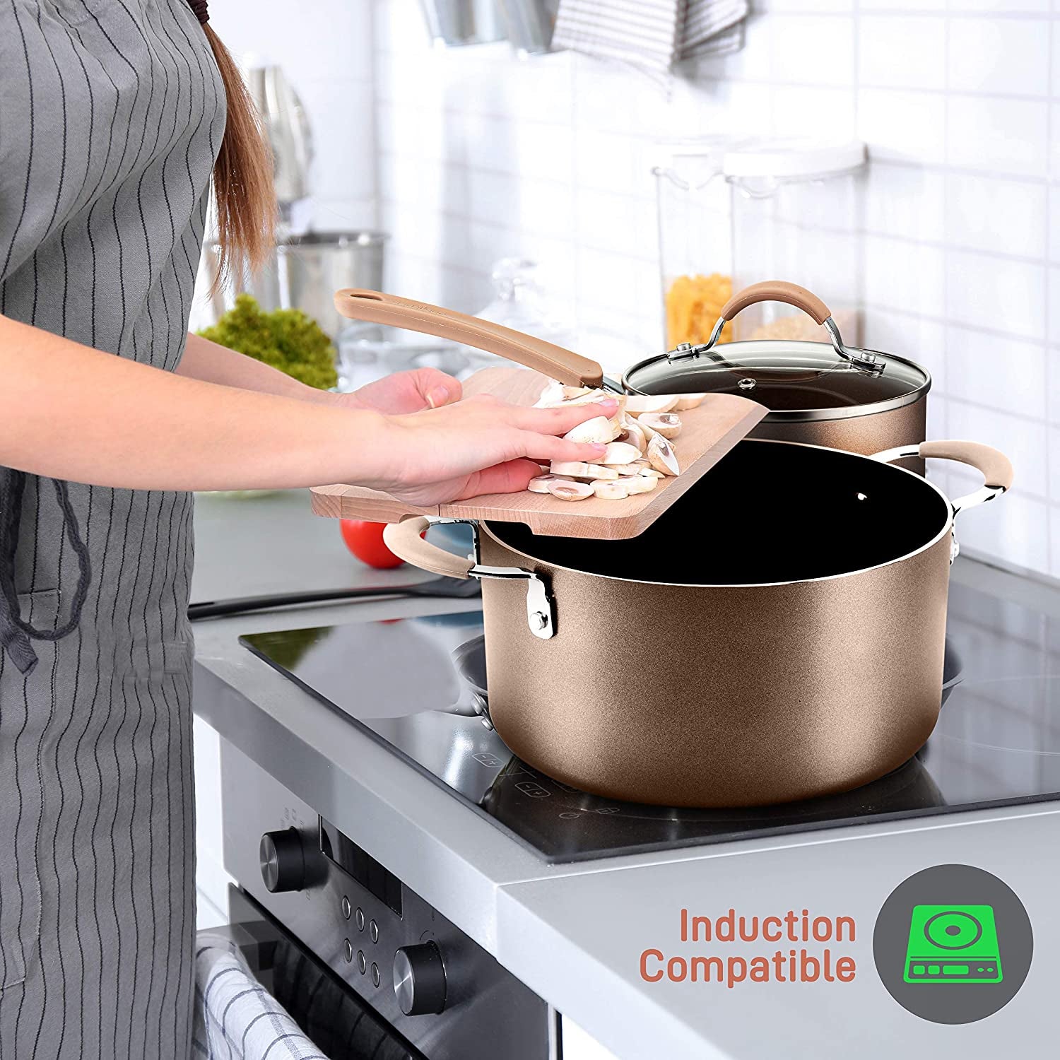 NutriChef Nonstick Cooking Kitchen Pots and Pans, 14 Piece Set, Bronze (Used)