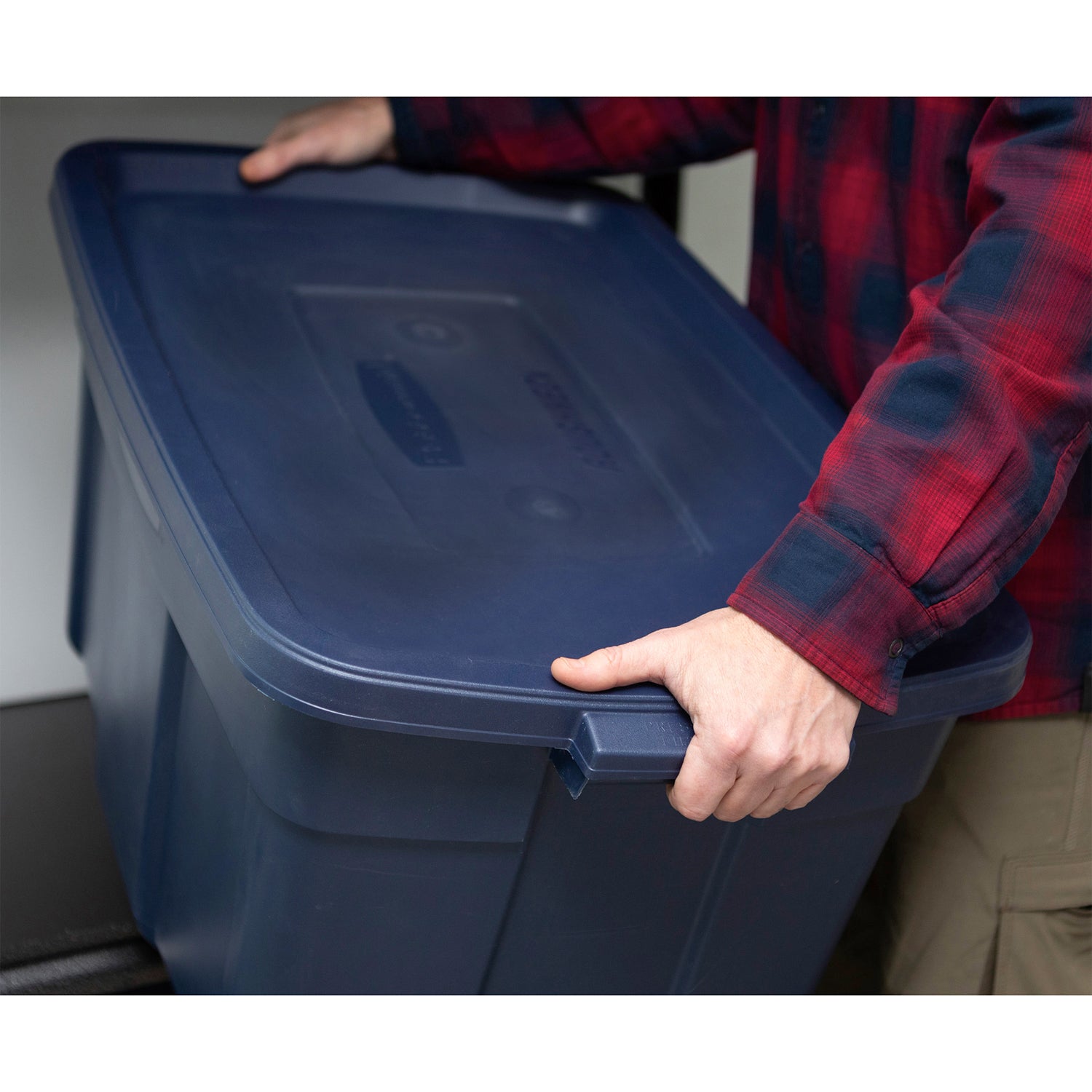 Rubbermaid 10 Gal Tote (6 Pack) & 31 Gal Stackable Storage Container (12 Pack)