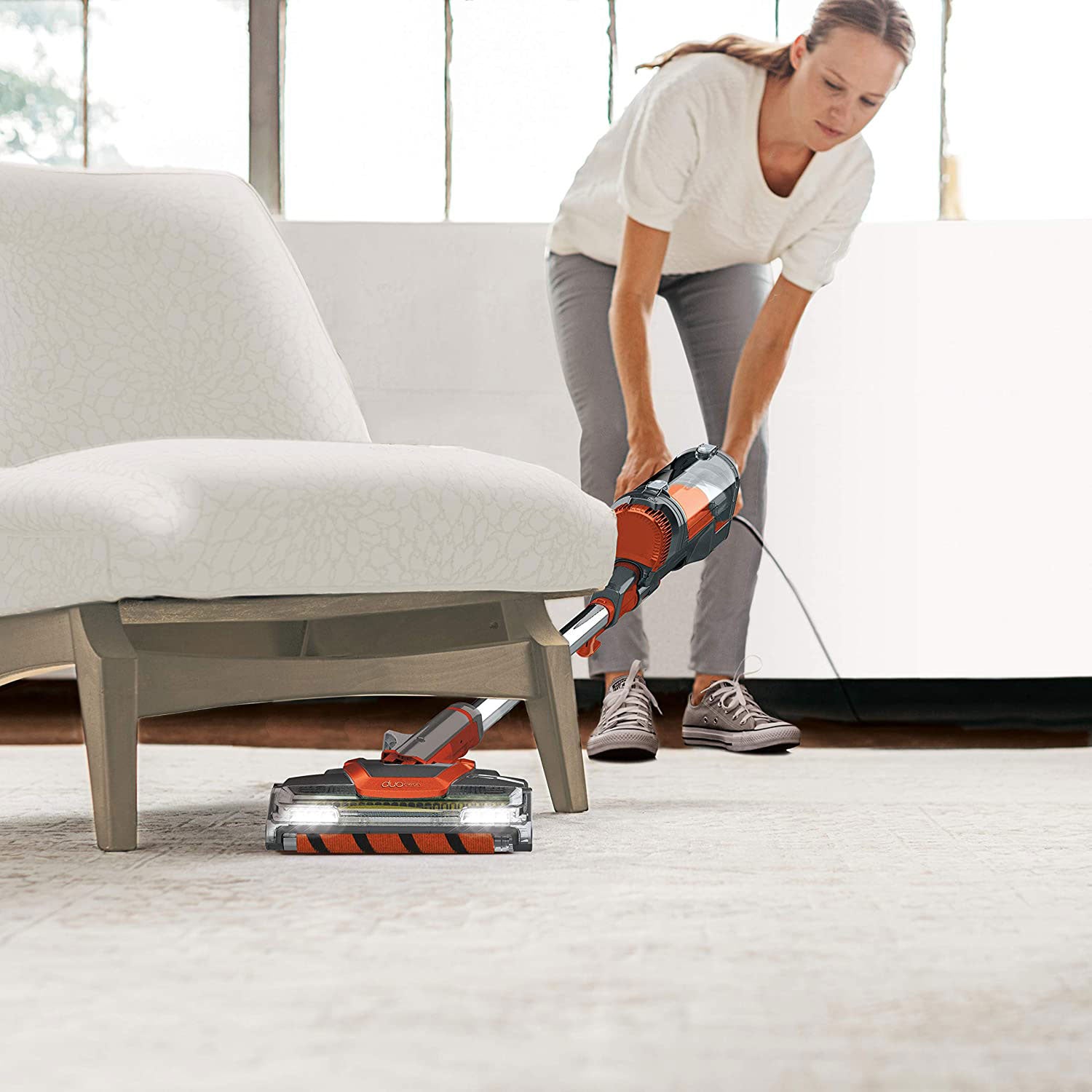 Shark APEX UpLight DuoClean Lift Away Bagless HEPA Stick Vacuum Cleaner (Used)