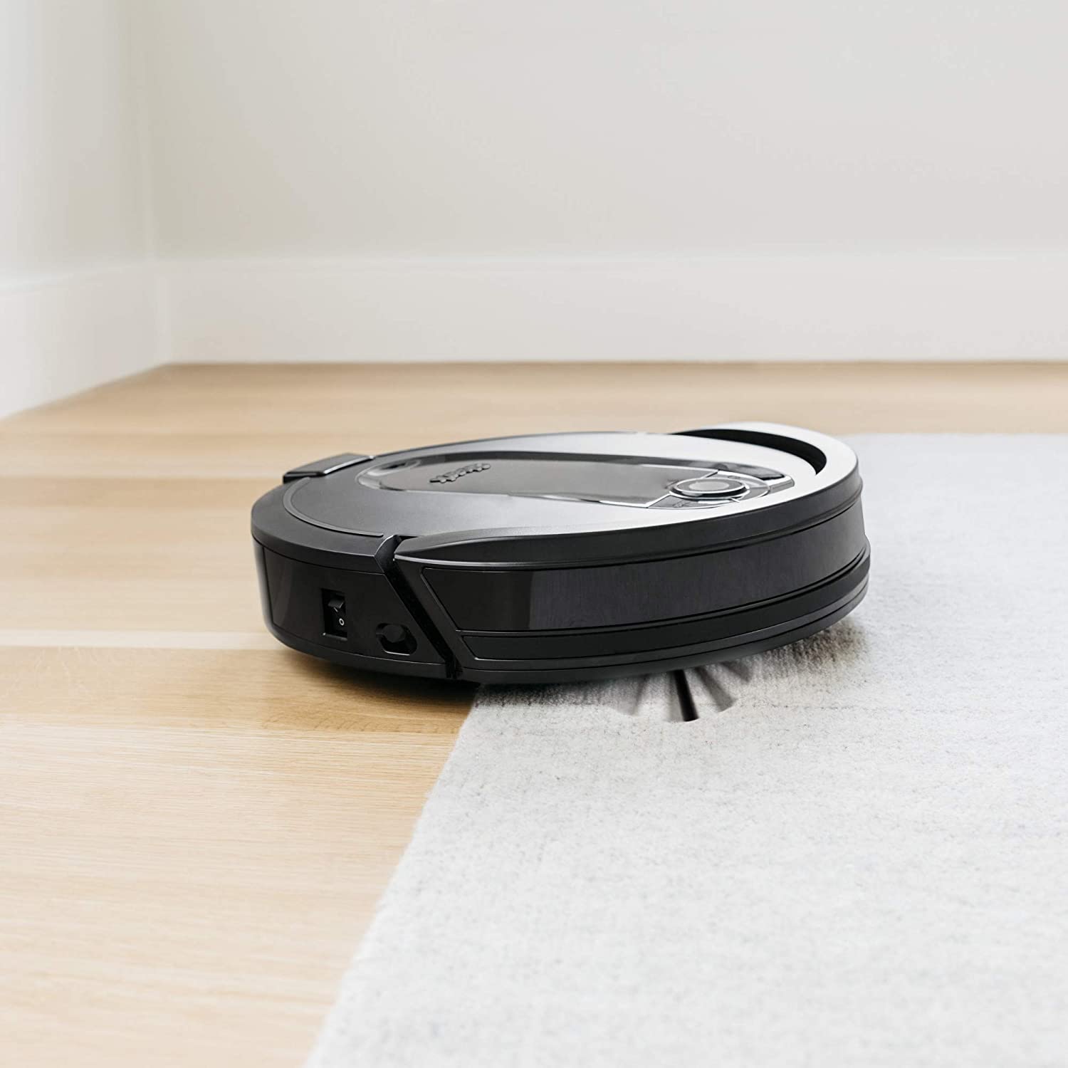 Shark IQ Intelligent Robot Vacuum Cleaner (Empty Base Not Included) (Open Box)
