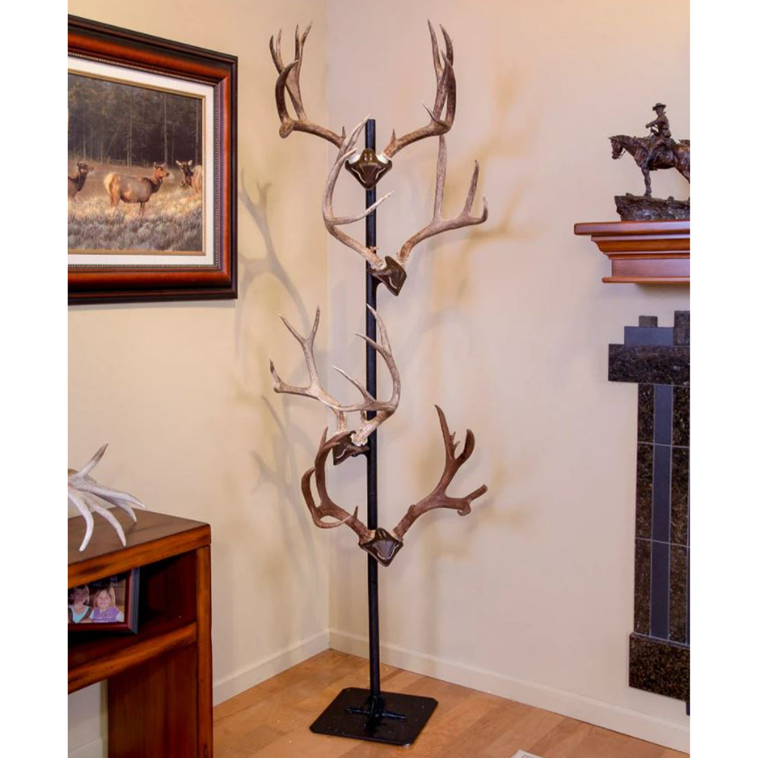 Skull Hooker Freestanding Deer Turkey Alligator Head Display Trophy Tree, Black - VMInnovations