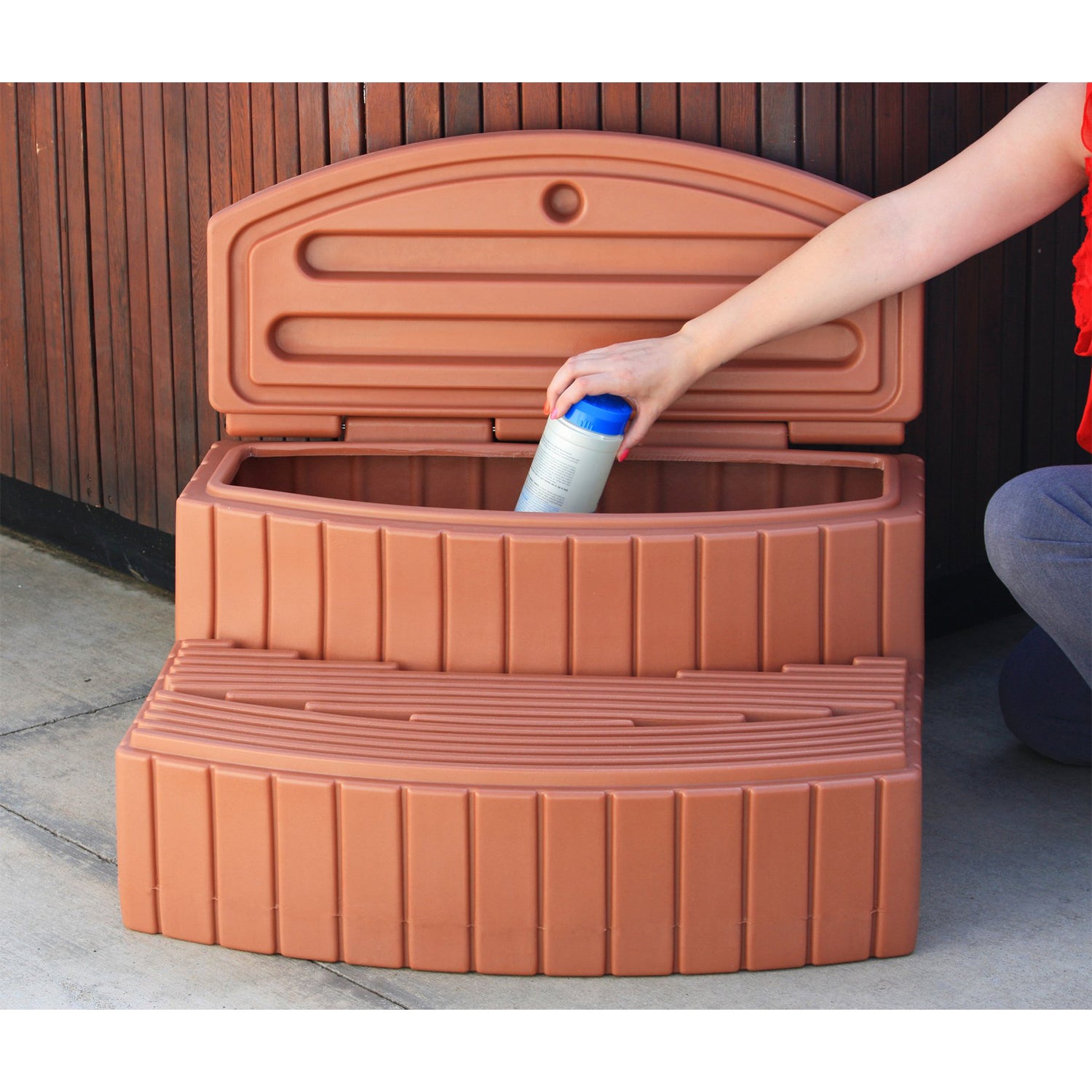 Good Ideas Sora Steps Outdoor & Indoor Storage Step, Terra Cotta (Open Box)