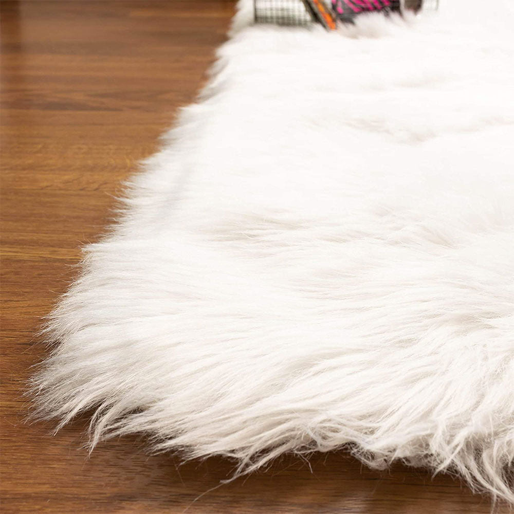 Super Area Rugs Plush Soft 7 x 5 Foot XL Sheepskin Shag Faux Fur Rug, White