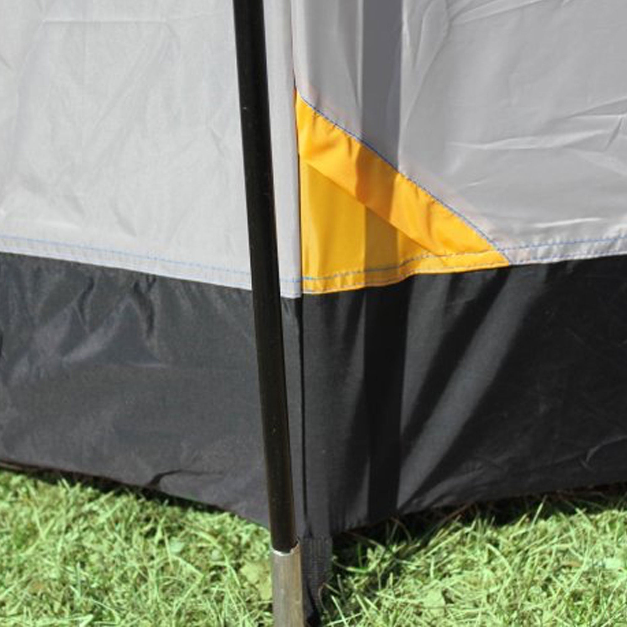 Tahoe Gear Gateway 12 Person Deluxe Cabin Family Tent (Open Box)