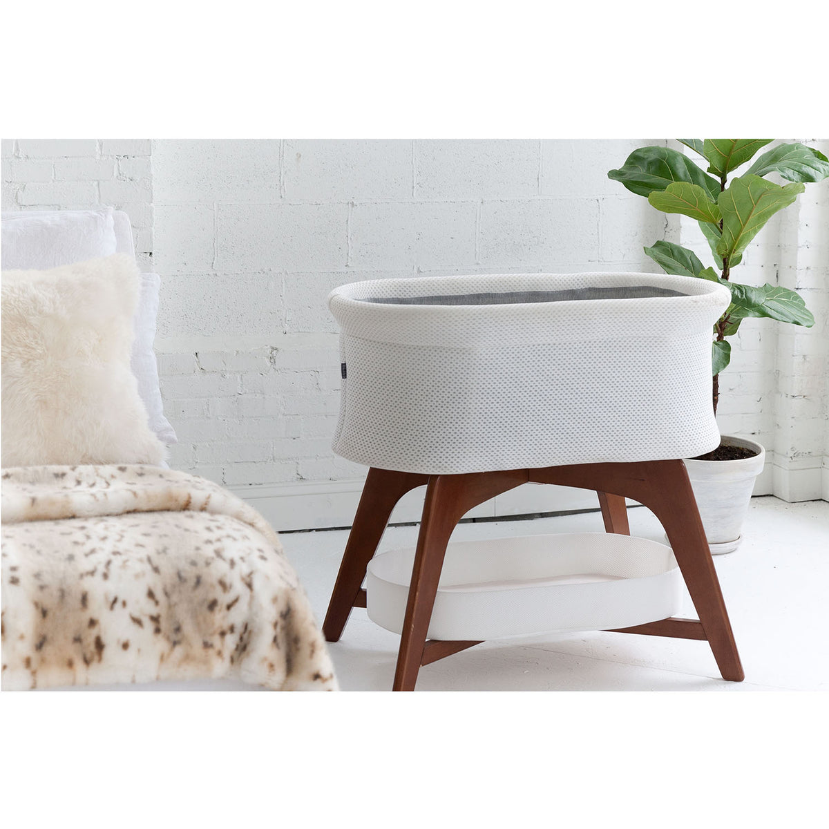 TruBliss Evi Smart Bassinet Deep Wall Crib Sleeper with Fitted Sheets, White - VMInnovations