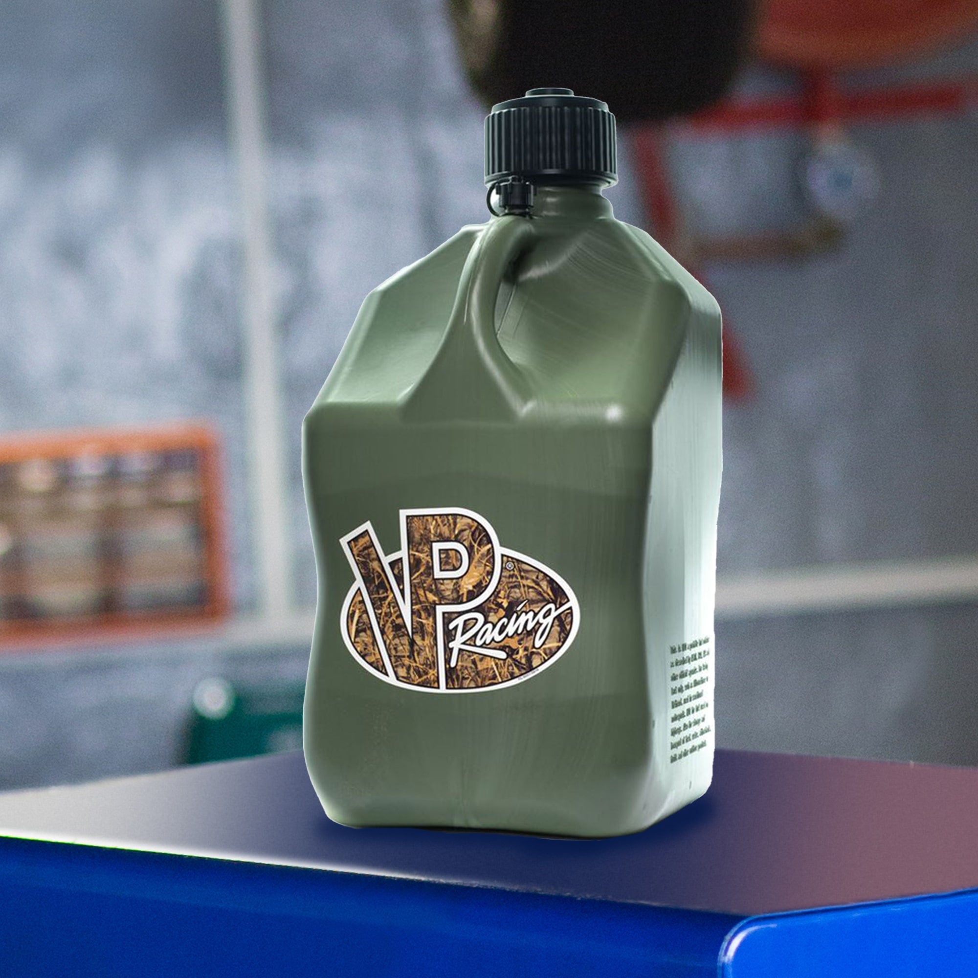 VP Racing 5.5 Gal Liquid Utility Container Jug, Camo (12 Pack) - VMInnovations