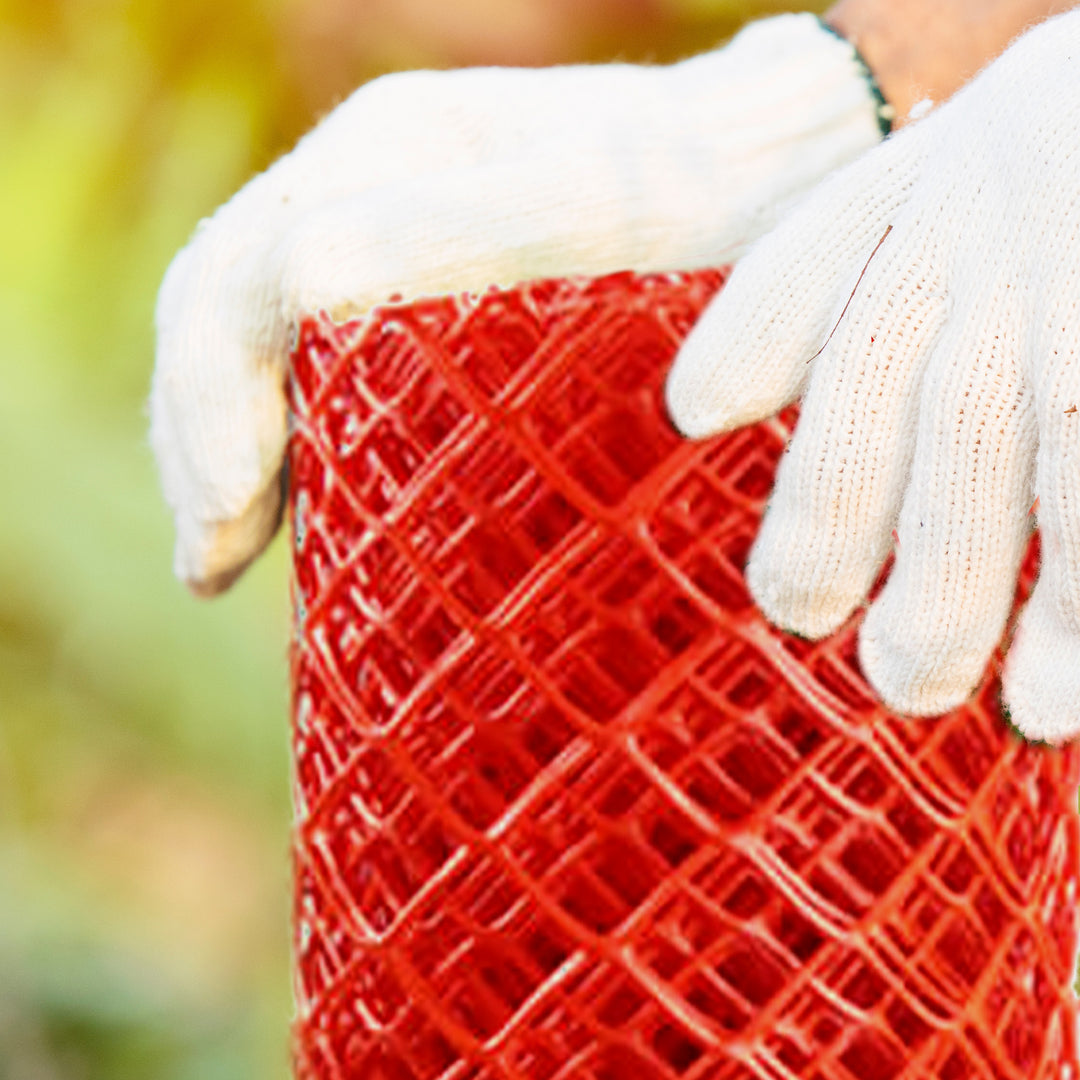 YardGard Barrier Fence with Diamond Grid Plastic for Animal Confinement, Red - VMInnovations