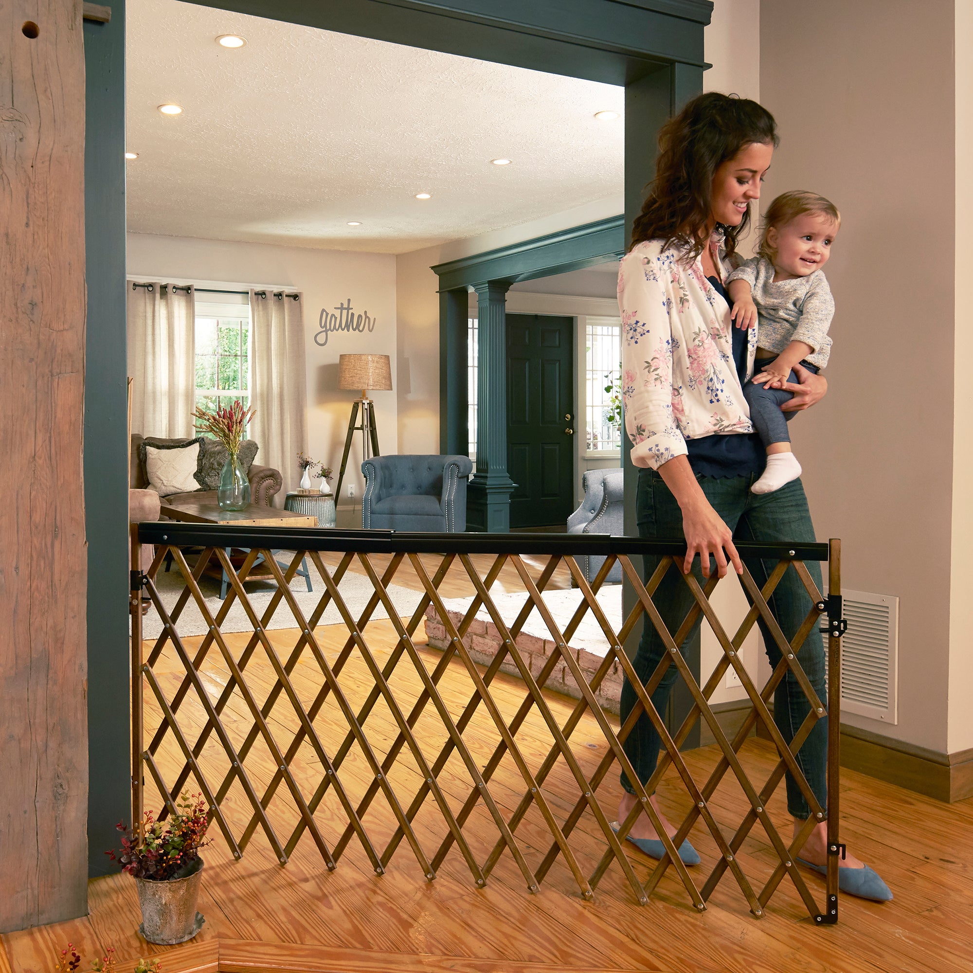 Evenflo Easy Walk Thru Baby/Pet Safety Gate, Farmhouse Collection (Open Box) - VMInnovations