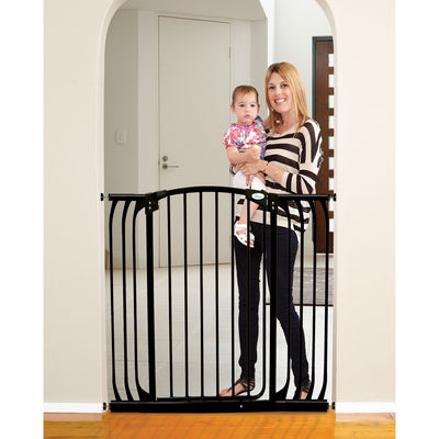 Dreambaby F190B Chelsea Extra Tall 28 to 32" Auto Close Baby Gate, Black
