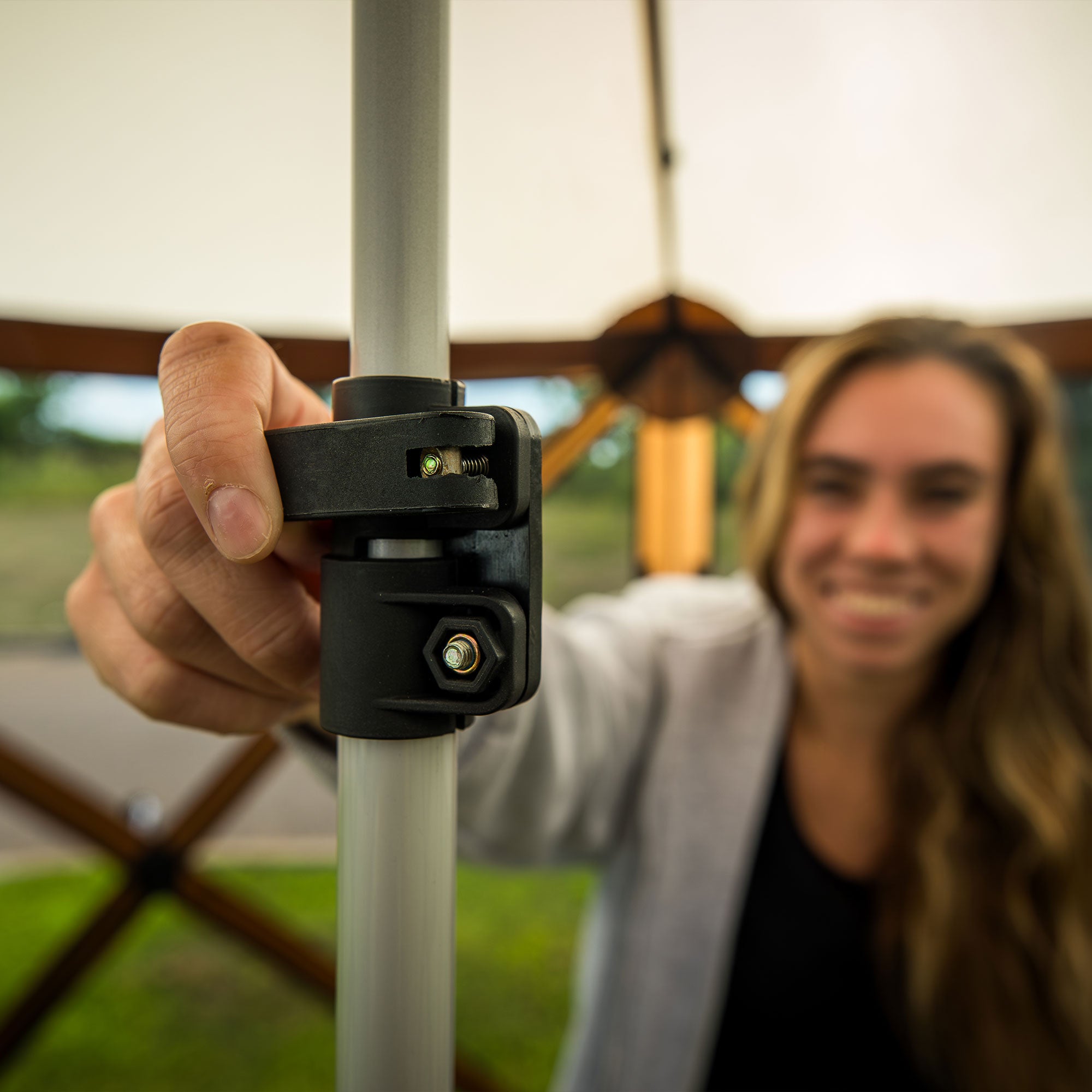 CLAM ClamLock Extendable Ice Hub Tent Roof Support Pole, Accessory Only (Used) - VMInnovations