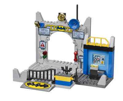 LEGO® Juniors Batman Defend the Batcave 150 Piece Kids Building Play Set | 10672