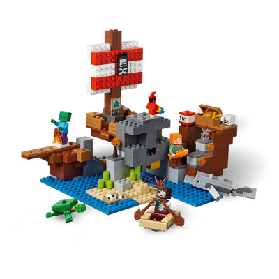 LEGO 21152 Minecraft  386 Piece Pirate Ship Adventure Building Set for Kids