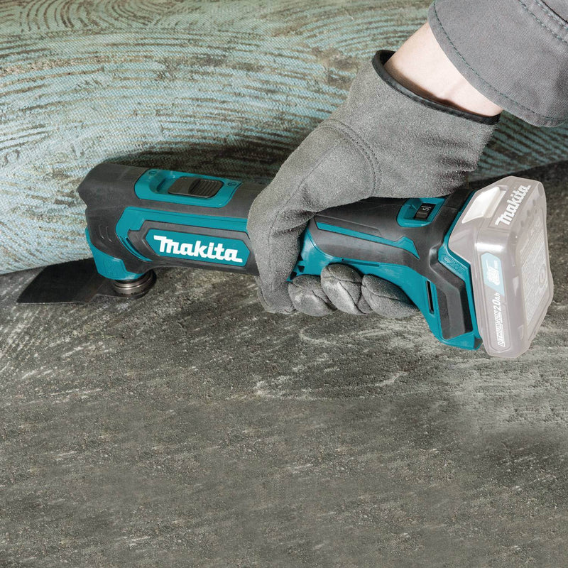 Makita 12V Cordless Oscillating Multi-Tool with Batteries and Charger | MT01R1