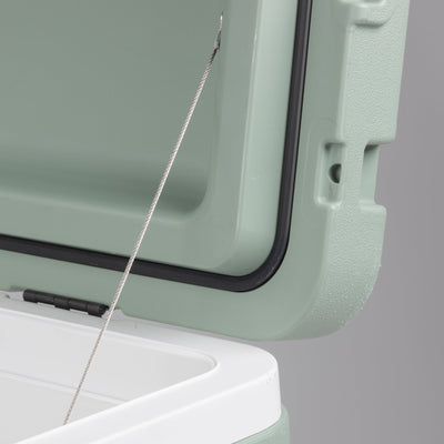 Igloo Mission 124 Qt. Lockable Insulated Lined Ice Chest Cooler, Green(Open Box)