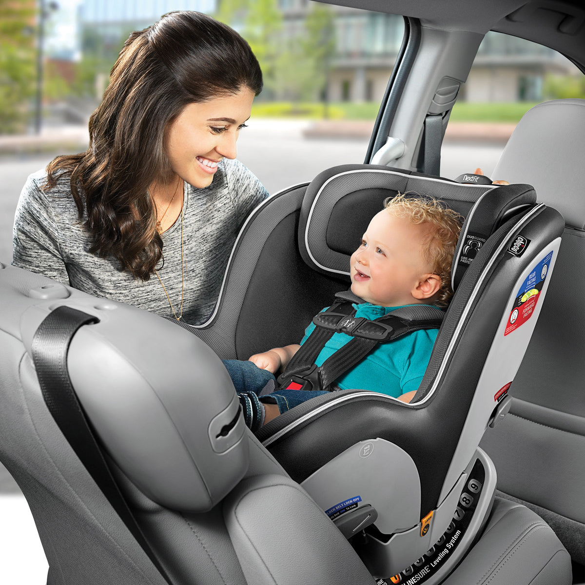 Chicco NextFit Zip Convertible Newborn Infant to Toddler Baby Car Seat, Juniper