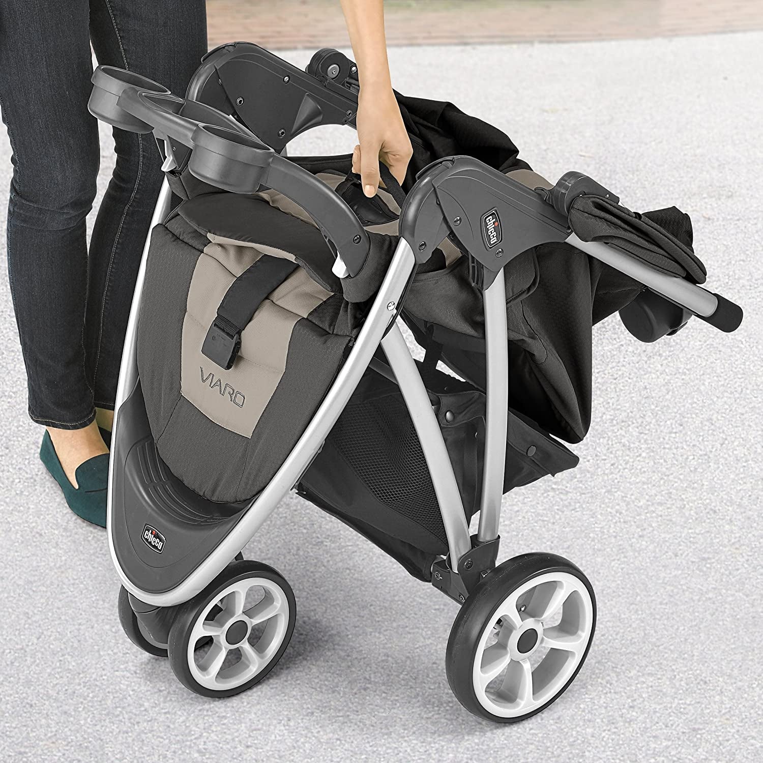 Chicco 06079639950070 Viaro Travel System with Stroller and Car Seat, Black