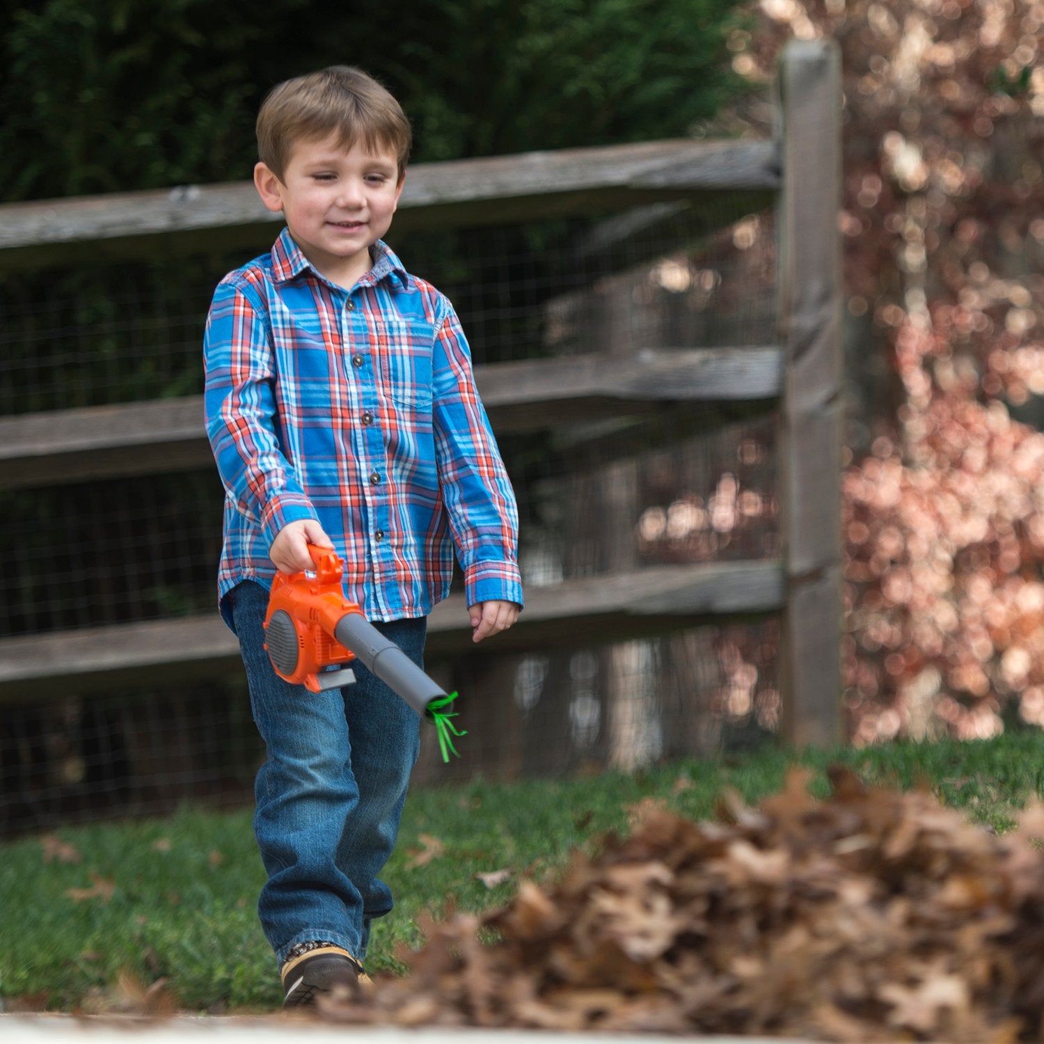 Husqvarna Kids Toddler Toy Battery Lawn Leaf Blower, Lawn Mower & Trimmer (2)