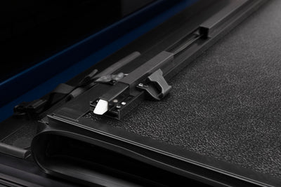 BAK G2 Hard Folding Tonneau Cover 2014-19 Silverado/Sierra 6' 6" Bed (Open Box)