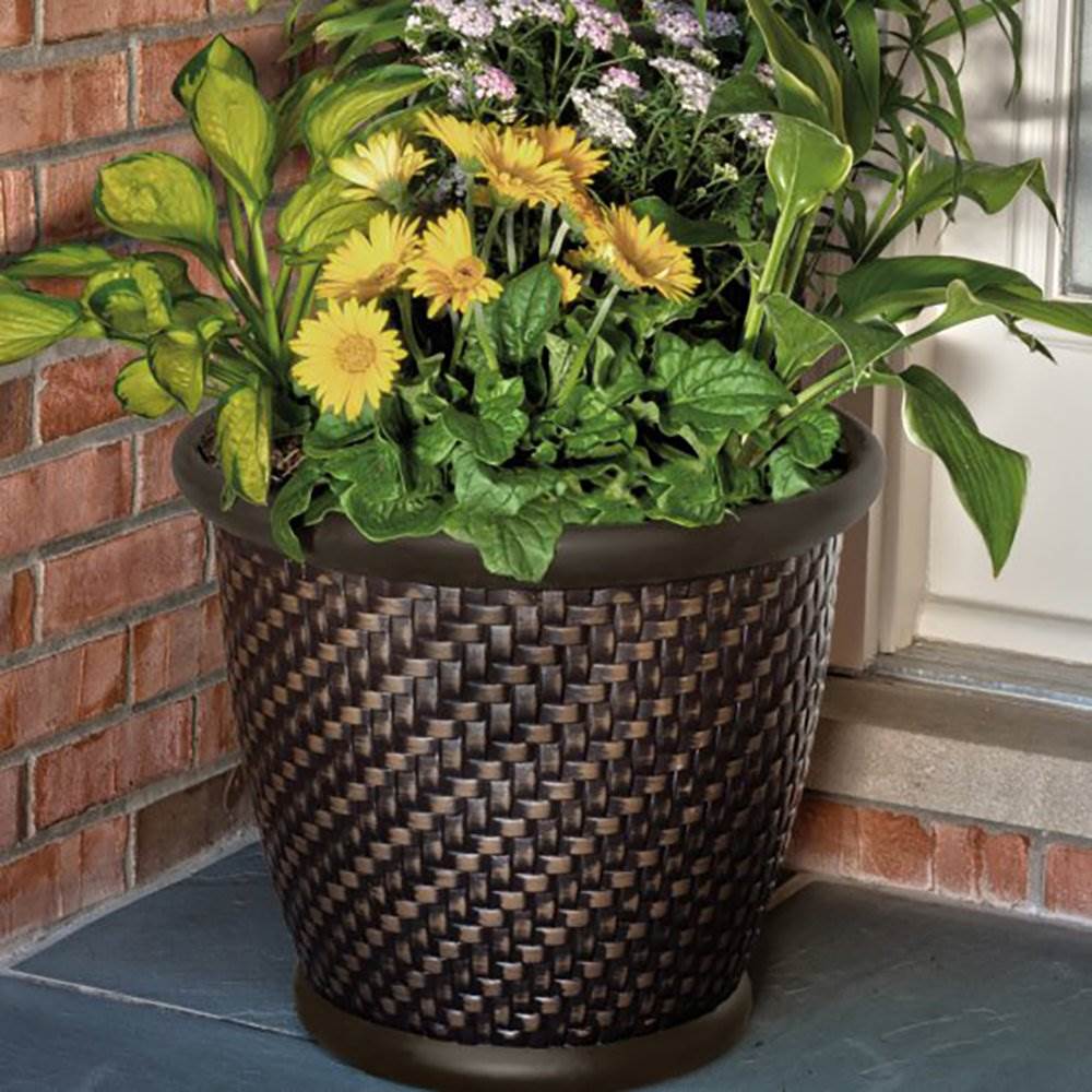 Suncast 1807J4 18 x 16.5 Inch Wicker Resin Flower Pot Garden Planter, Dark Brown - VMInnovations