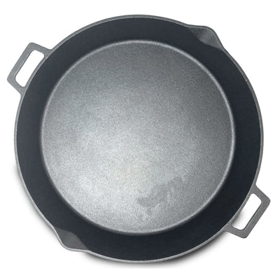 Bayou Classic 16 Inch Double Handled Cast Iron Skillet with Pour Spouts, Black