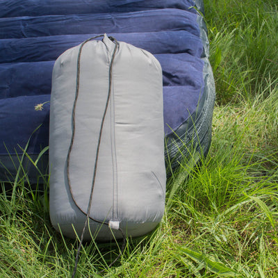 Intex Queen DuraBeam Air Flow Mattress Built In Pump & Sleeping Bag Cover