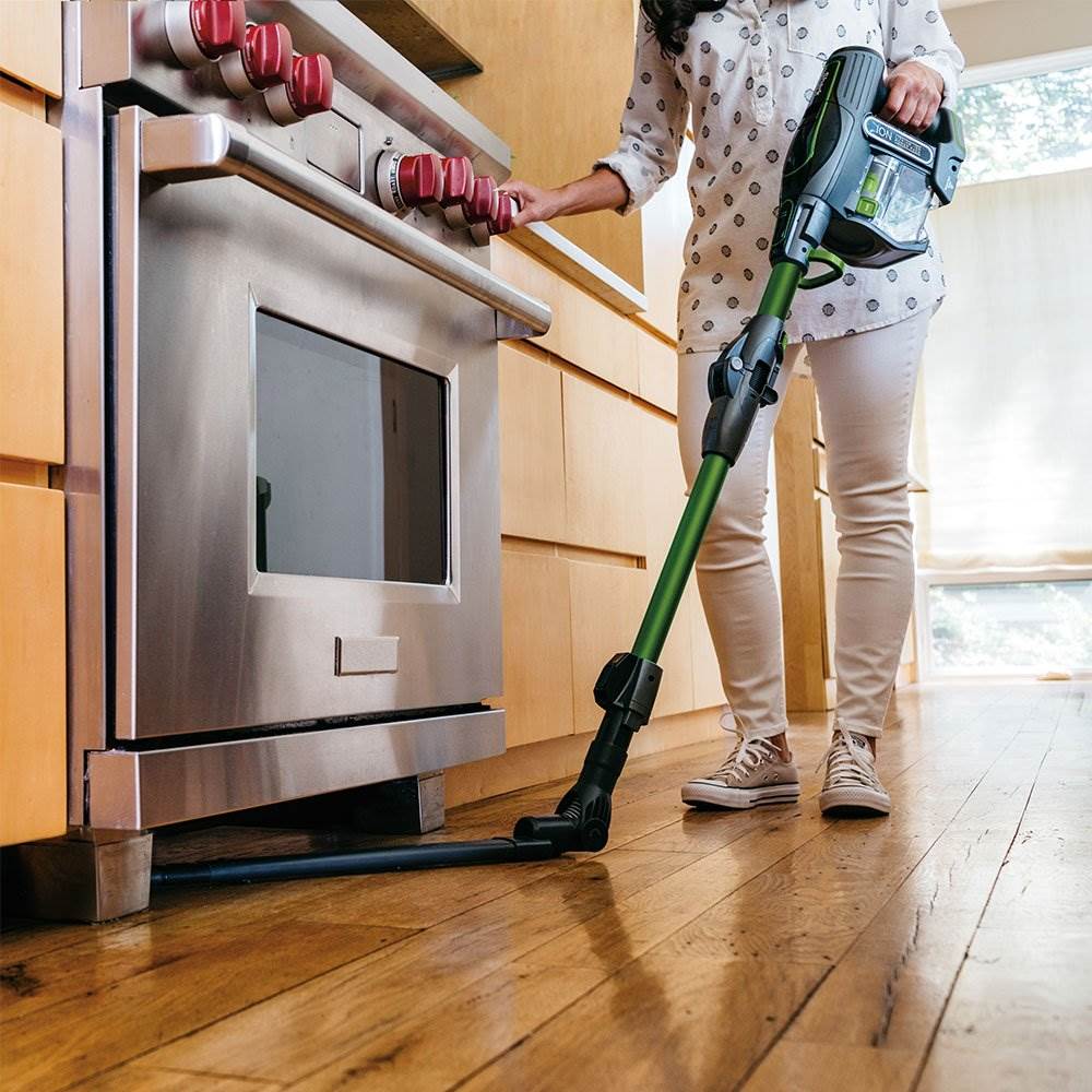 Shark IONFlex Cordless Lightweight Vacuum (Certified Refurbished) (Open Box)