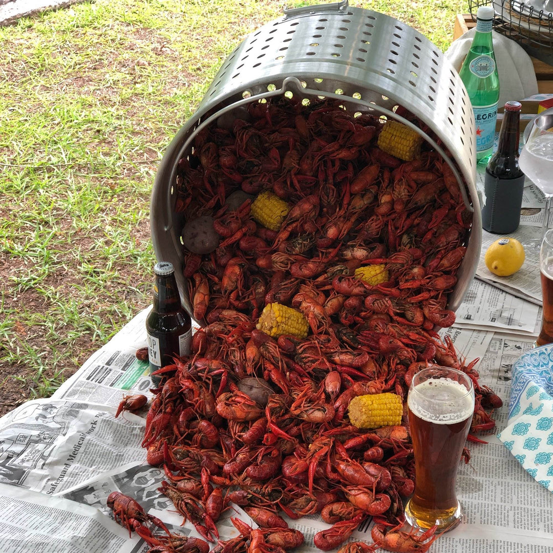Bayou Classic Lg 36Qt Stainless Steel Stockpot/Steamer & Handy Basket (Open Box)