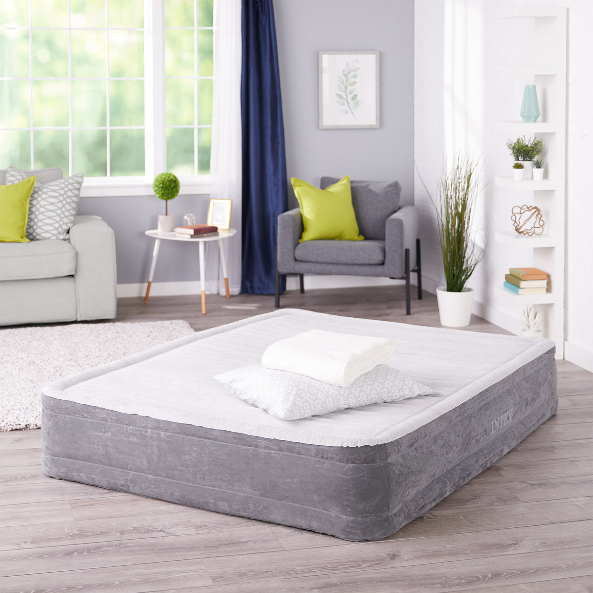 Intex PVC Dura-Beam Series Airbed with Built In Electric Pump, Queen (Open Box)