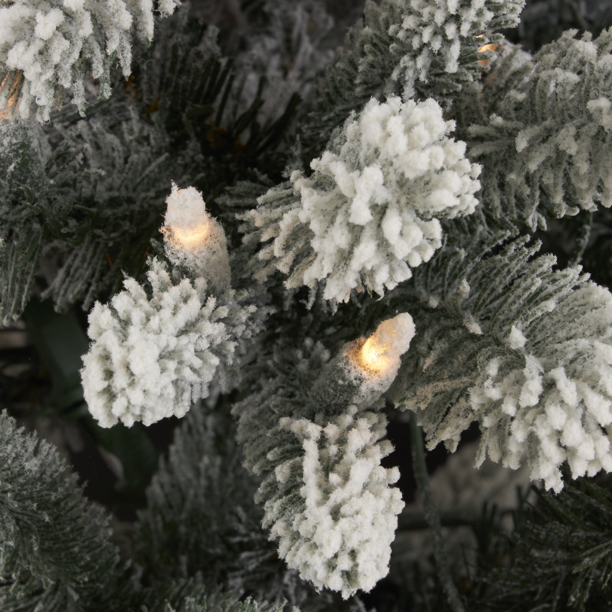 Home Heritage 7' Frosted Alpine Quick Set Pre Lit Christmas Tree (Open Box) - VMInnovations