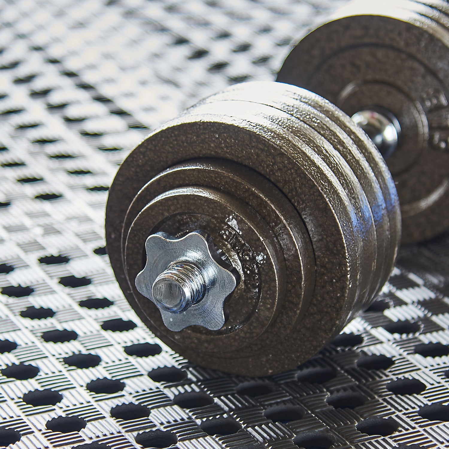 Everyday Essentials 105 Pound Adjustable Weight Dumbbell Set w/ Cast Iron Plates