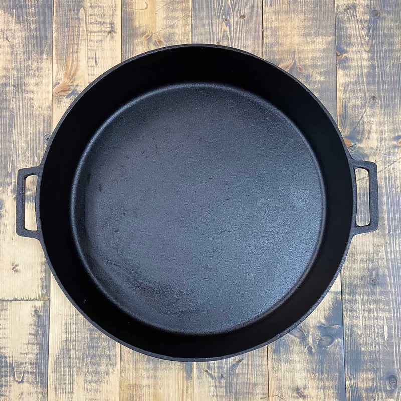 Bayou Classic Seasoned 20" Even Heat Cast Iron Cooking Cookware Skillet Pan