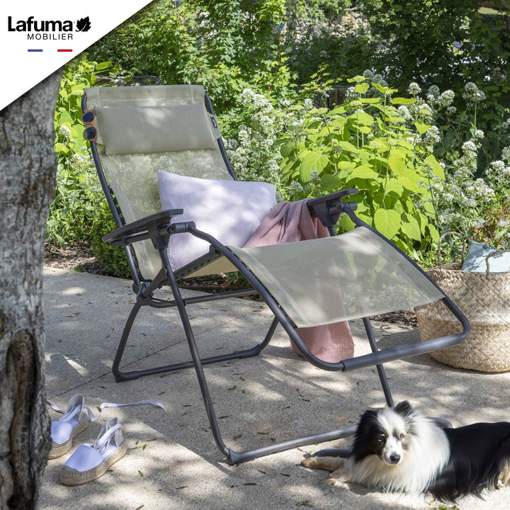 Lafuma Futura XL Zero Gravity Steel Framed Lawn Recliner Chair, Seigle(Open Box)