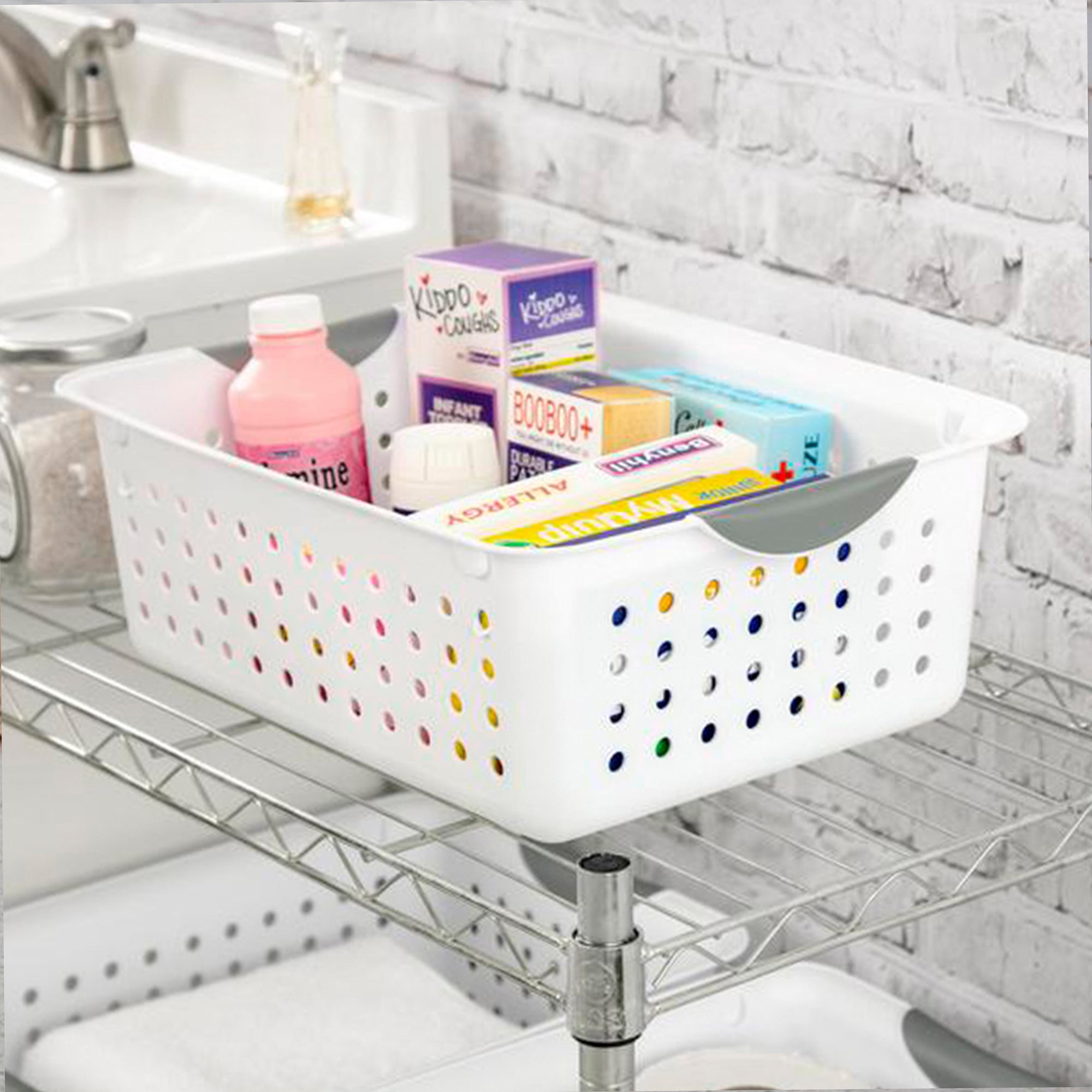 Sterilite 16248006 Medium Ultra Plastic Storage Organizer Basket White (72 Pack)