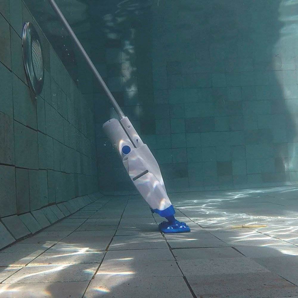 Bestway Aqua Powercell Handheld Above Ground Pool Vacuum w/ Battery (2 Pack)