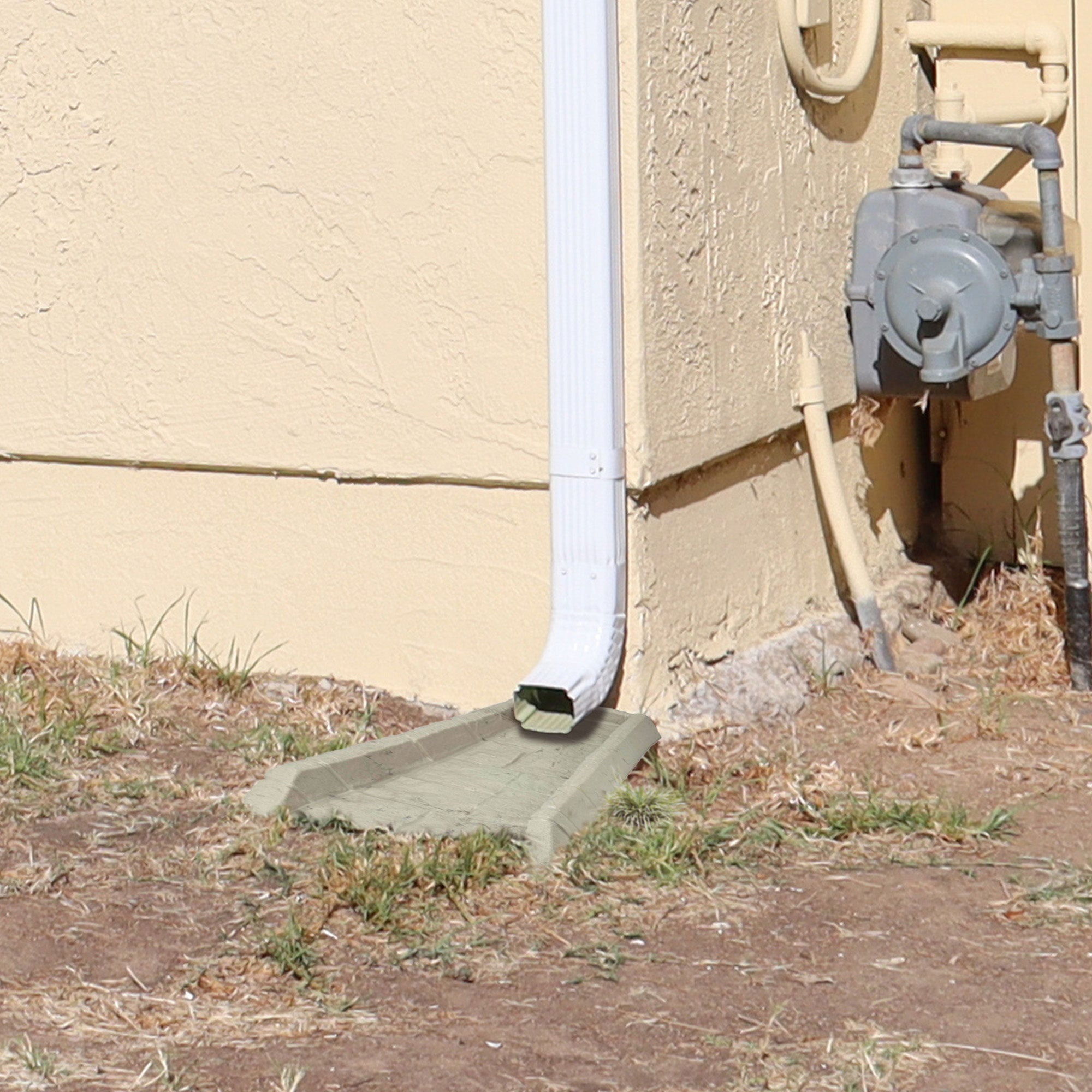 Suncast SB24 Decorative Rain Gutter Downspout Splash Block, Tan  (2 Pack) - VMInnovations