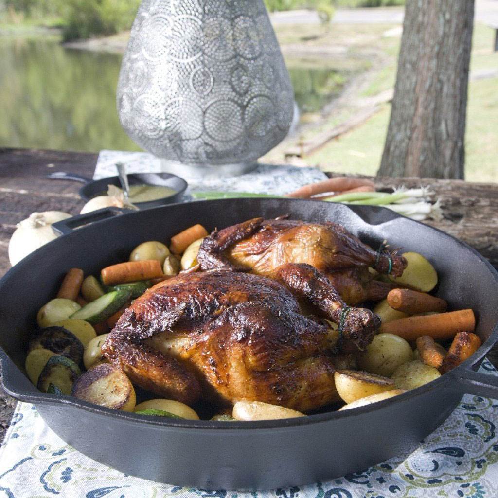 Bayou Classic 16 Inch Oven Safe Cast Iron Skillet Cooking Pot, Black (2 Pack) - VMInnovations
