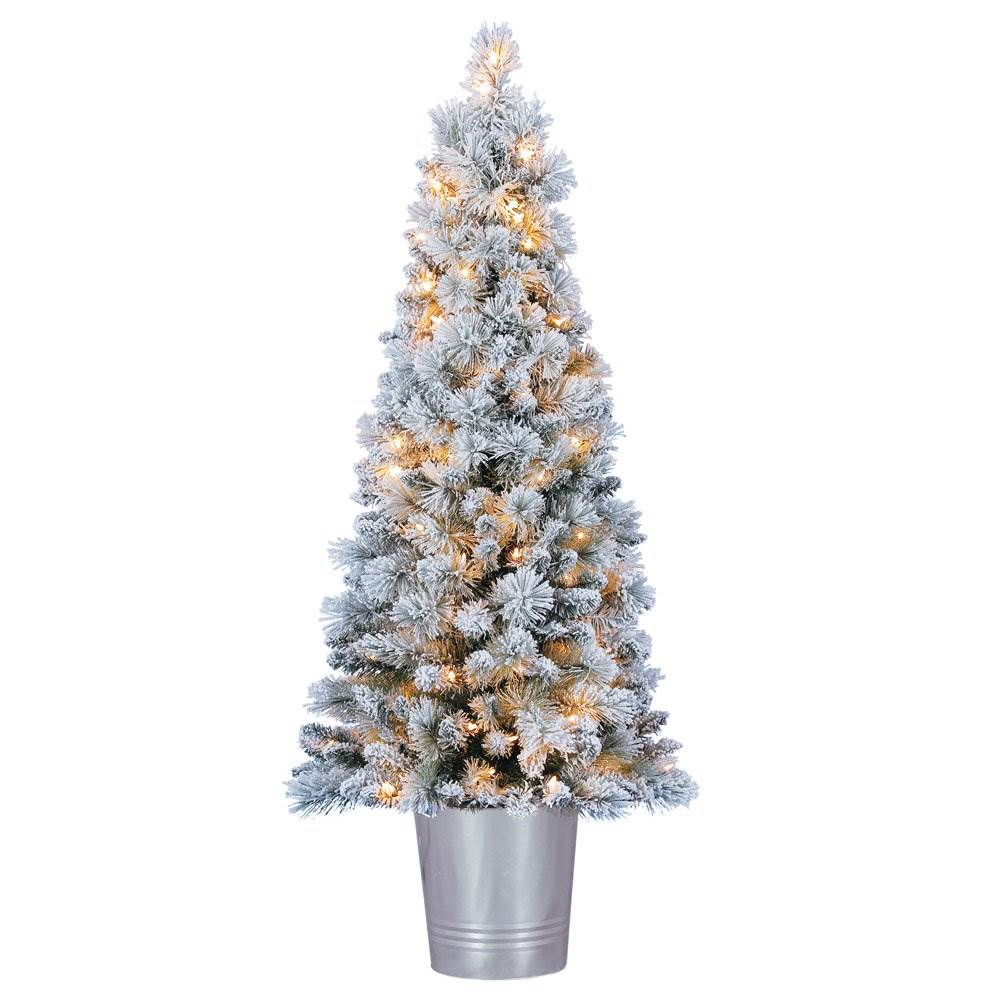 Home Heritage LED Lit Christmas Wreath and Entry Way Artificial Christmas Tree
