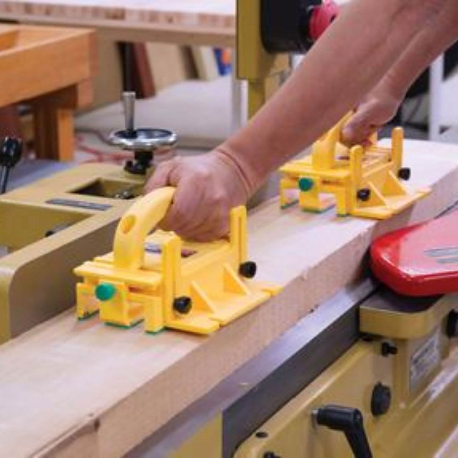 Microjig GR100 Woodworking Table Saw 3 Directional 3D Pushblock w/ 1/8-Inch Leg