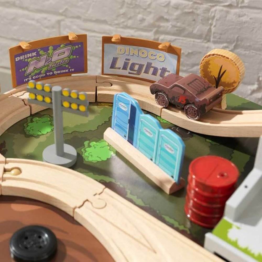 Kidkraft Disney Pixar Cars 3 71 Piece Thunder Hollow Car Race Track Table (Used)