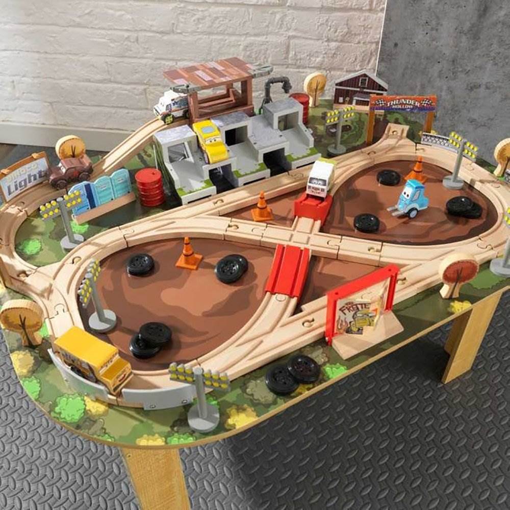 Kidkraft Disney Pixar Cars 3 71 Piece Thunder Hollow Car Race Track Table (Used)