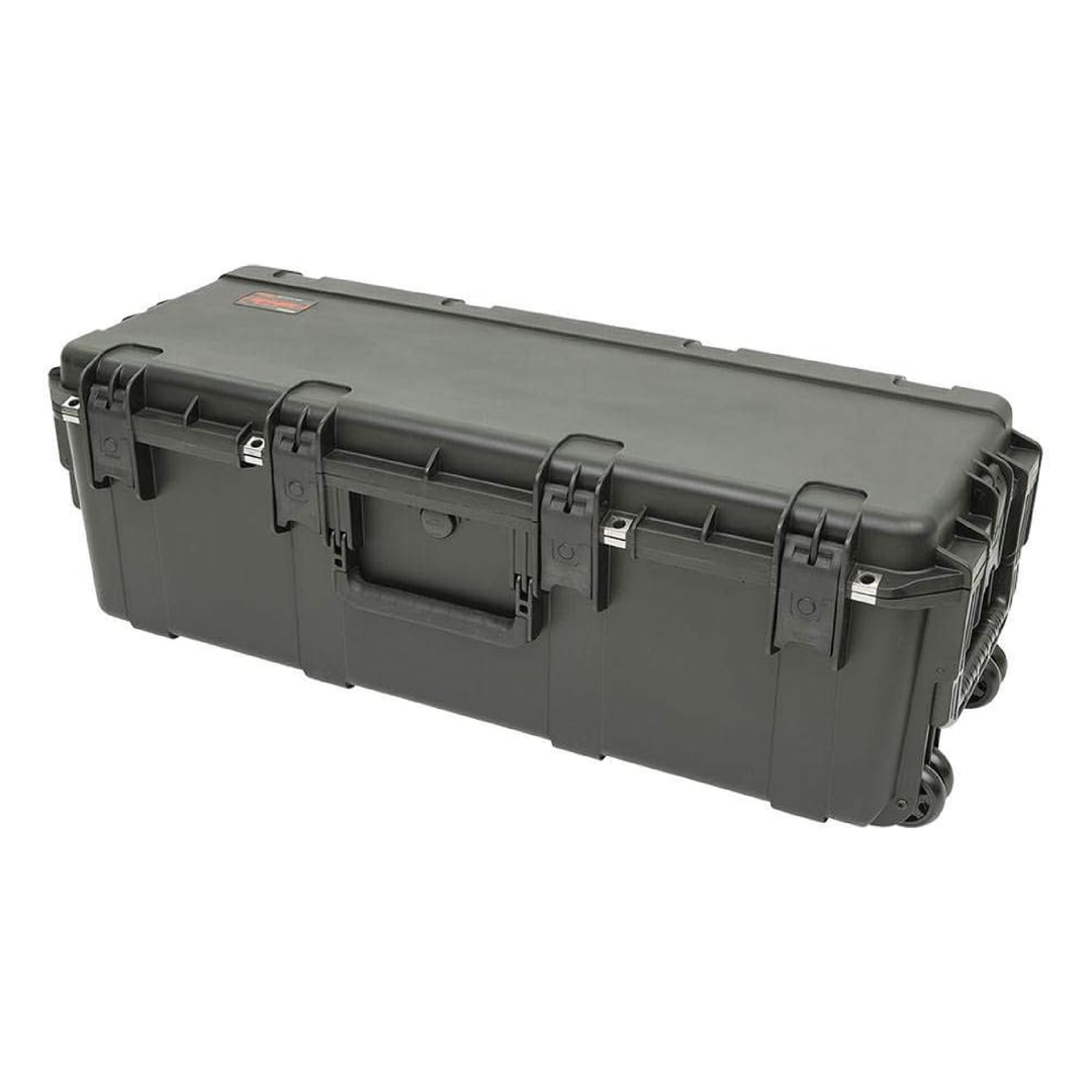 SKB Cases iSeries Ultimate Crossbow Arrow Case, Waterproof Military Grade, Black