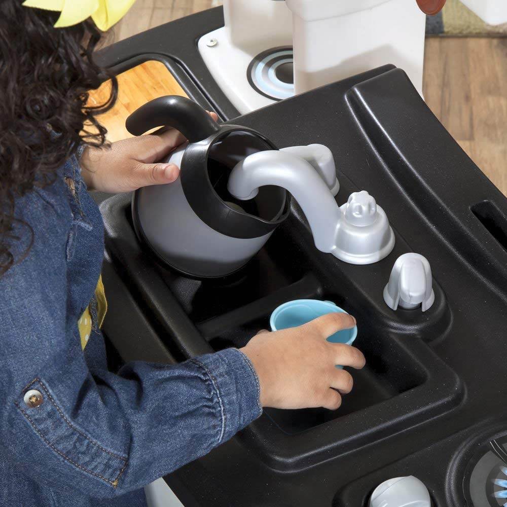Step2 Great Gourmet Play Kitchen Set with Electronic Lights & Sounds (Used)