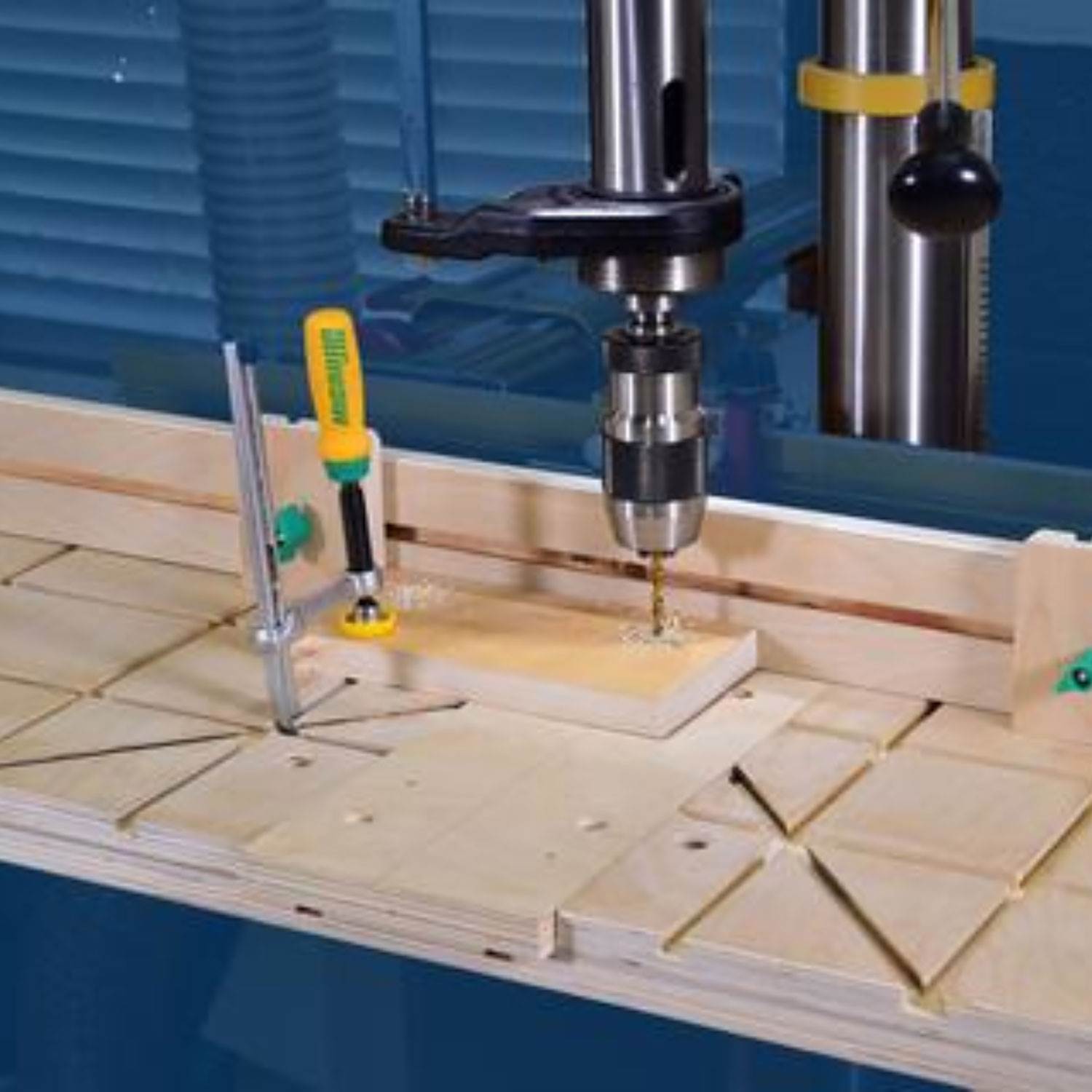 Microjig Dovetail Clamps (2 Pack) & Dremel Circular Saw (Certified Refurbished)