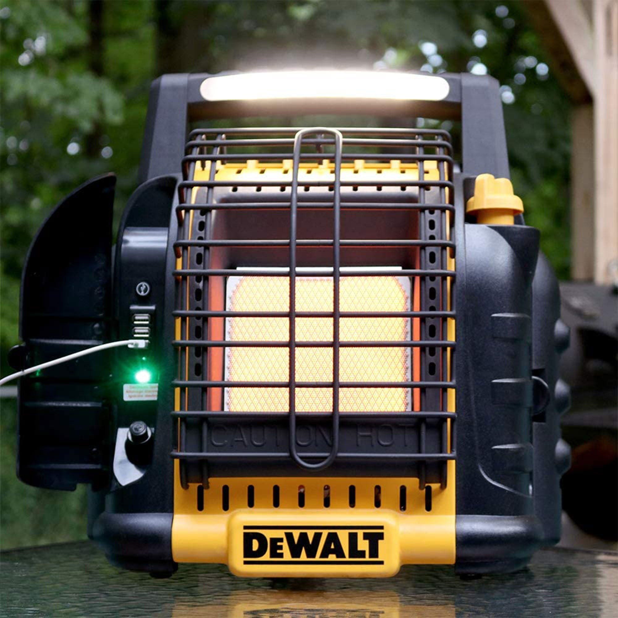 Dewalt 12,000 BTU Portable Cordless Heavy Duty Radiant Heater, Black (Damaged)