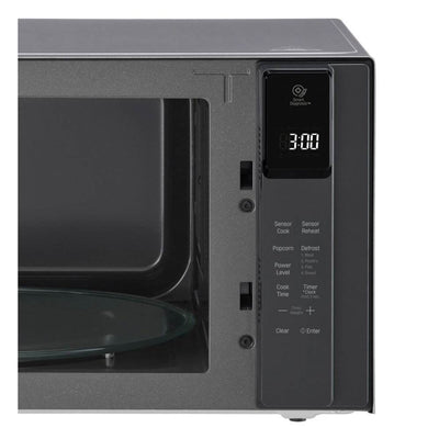 LG 1.5 Cubic Foot NeoChef Countertop Microwave (Refurbished) (Damaged)