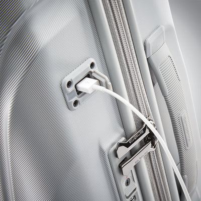 Samsonite Xcalibur XBT Spinner Hard Side Travel Carry On Suitcase (Open Box) - VMInnovations