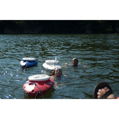 CreekKooler Floating Insulated 30 Quart Kayak Beverage Cooler, Red (Damaged)