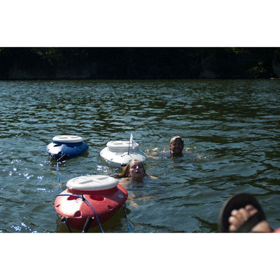 CreekKooler Floating Insulated 30 Quart Kayak Beverage Cooler, Red (Used) - VMInnovations