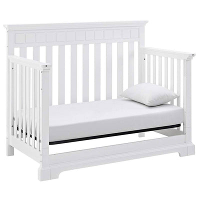 Thomasville Kids Willow 4 in 1 Crib, White & Kolcraft Waterproof Crib Mattress - VMInnovations